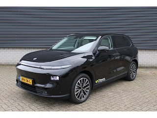 Leapmotor B10 Design Pro Max EV 67,1 kWh 218pk I Light Grey Eco-Leather I 360 Camera I Adaptive Cruise Control I Handsfree Achterklep