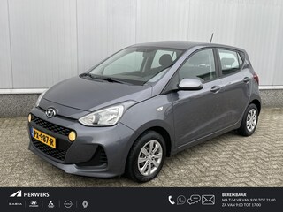 Hyundai i10 1.0i Comfort / Navigatie / Cruise control / Airco / Telefoon / Elektrisch bedienbare ramen + spiegels.