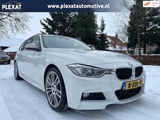 BMW 3-serie Touring 316i Executive Aut. | M-Pakket | Sportstoelen | Xenon | 19 Inch Lichtmetaal | NAP | Orig. NL | Climate |