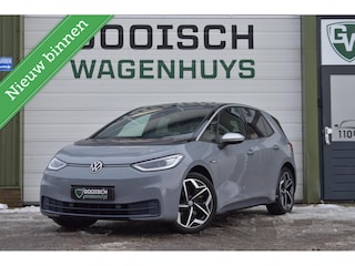 Volkswagen ID.3 First Plus 58 kWh | Camera | IQ Light | Stoel/Stuurverwarming |