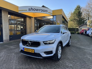 Volvo XC40 1.5 T2 Momentum Business Automaat Navi Camera Carplay