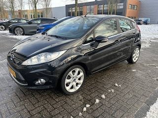 Ford Fiesta 1.25 Titanium SCHUIFDAK CLIMA CRUISE NAP!