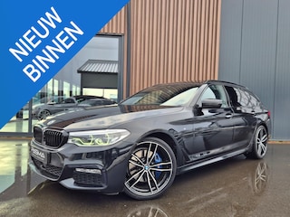BMW 5-serie Touring 530i xDrive High Executive M-Sport | HUD | Pano | 19'' | Verw. stuur | DAB