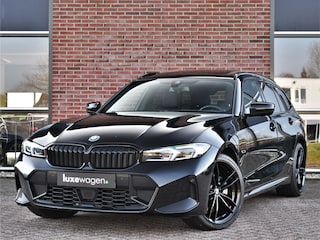 BMW 3-serie Touring 330e M-Sport Pano ACC Trekh H/K HUD Stuurverw