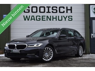 BMW 5-serie Touring 520e Business Edition Plus | Leder | Laser Light |