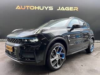 Lynk & Co 01 1.5|Pano|Carplay|Stoelverwarming|Memory|Dodehoek|Trekhaak