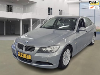 BMW 325i Dynamic Executive