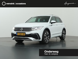 Volkswagen Tiguan 1.5 TSI R-Line Business+ | Trekhaak | Panoramadak | Camera 360° | Matrix Led | Keyless Go |
