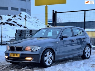 BMW 118i Business Line|AIRCO|ELEKRAMEN|5DEURS|RIJD SCHAKELT FIJN