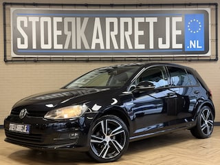 Volkswagen Golf 1.2 TSI Cup Edition | Navi | Stoelverwarming | 17" | PDC V+A | Led achter | Cruise control |