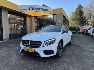 Mercedes-Benz GLA 180 Business Solution AMG Night Upgrade PanoSchuifdak