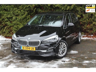 BMW 2-serie Tourer 218i Executive Edition 136PK | Parkeercamera | HUD | Lederen bekleding | Climate Control