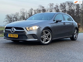 Mercedes-Benz A-klasse 200 Advantage / Automaat / Airco / CC/ Camera / Half Luxe Leder / PDC / LM-Velgen 16"/ NAP /