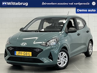Hyundai i10 1.0 Comfort NAVIGATIE | PARKEERSENSOREN + CAMERA | BESCHIKBAAR VANAF 02-05-2026
