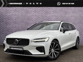 Volvo V60 2.0 T6 Plug-in hybrid AWD Plus Dark | Trekhaak | Adaptive Cruise Control | Stuurverwarming | Stoelverwarming voor & achter | Power Seats met Memory | Sportstoelen | BLIS |