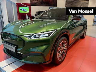 Ford Mustang Mach-E Premium AWD 75kWh 4x4! | Voorraad | 360 Camera | B&O Geluid | Draadloos Apple Carplay | Elekt. Achterklep | Adaptieve Cruise Control | Lane Centering |