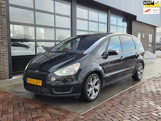 Ford S-MAX 2.5-20V Turbo | 7 Pers. | Pano | Navi | Leer |