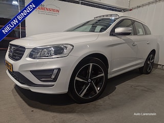 Volvo XC60 2.0 T5 245pk R-Design Aut.8 180kw Panoramadak / Leer / Navigatie / Xenon / A.Camera / PDC