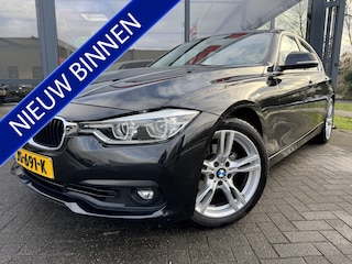 BMW 318i Centennial Executive