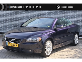 Volvo C70 Convertible 2.5 T5 Summum | Lederen bekleding | Elektr. bedienbare bestuurdersstoel met geheugen | Cruise Control | Navigatie | Stoelverwarming | Xenon verlichting | Windscherm | Parkeersensoren | Bluetooth via parrot | Audiobeediening op het stuurwiel |