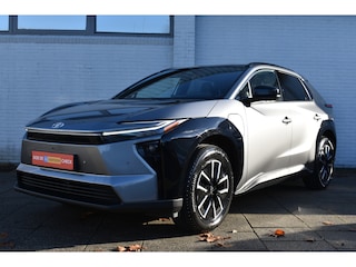 Toyota bZ4X Dynamic 73 kWh Automaat 224pk | 360 graden camera | WLTP 515 km | Anti-inbraakalarm |