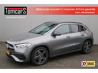 Mercedes-Benz GLA 180 Automaat Business Solution AMG Trekhaak/Pano-dak/Keyfree/Stoelverwarming