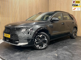 Kia Niro EV DynamicLine 64.8 kWh|NIEUW MODEL|DIGITAL COCKPIT|ACC|APPLE CARPLAY|CAMERA|1/2 LEDER|CLIMATE+CRUISE CONTROL|ORG.NL|NAP|