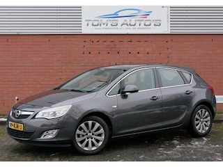 Opel Astra 1.6 Selection CarPlay. camera. airco. cruise. zeer mooi