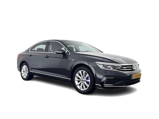 Volkswagen Passat 1.4 TSI PHEV GTE Business (INCL-BTW) Aut. *FULL-LED | DIGI-COCKPIT | ADAPTIVE-CRUISE | NAVI-FULLMAP | KEYLESS | DAB+ | COMFORT-SEATS | SHIFTPADDLES | PRIVACY-GLASS | PDC | CAMERA | CARPLAY | 17''ALU*