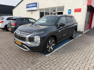 Mitsubishi Outlander 2.4 PHEV Instyle+ Demovoertuig! Rijklaarprijs! Snel leverbaar!