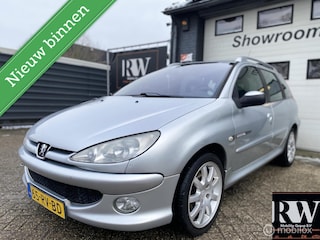 Peugeot 206 SW 1.6-16V Quiksilver met nieuwe APK!