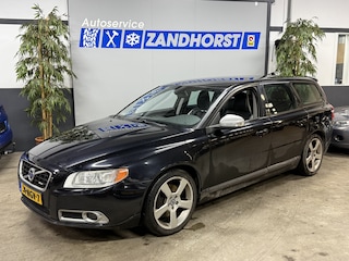 Volvo V70 2.0T R-Design // Autom // Leer // Xenon