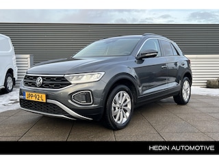 Volkswagen T-Roc 1.5 TSI Life Edition | BTW | ACC | Camera
