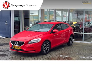 Volvo V40 1.5 T2 Nordic+ |NAP|BTW| Automaat | Stoelverwarming | Navi