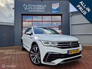 Volkswagen Tiguan 1.5 TSI R-Line Business+ 12MND BOVAG GAR | E-TREKHAAK| ACC | STUUR/STOEL VERW | CAMERA | L