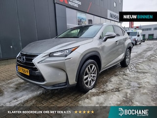 Lexus NX 300h AWD 25th Edition | Open dak | Trekhaak | Navigatie |