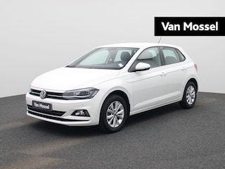 Volkswagen Polo 1.0 TSI Highline 95 PK | Digitale Cockpit | LED Koplampen | Stoelverwarming | LED Achterlichten | Navigatie | Parkeersensoren | Buitenspiegels Inklapbaar | Dealer Onderhouden