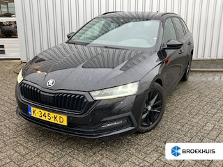 Skoda Octavia Combi 1.0 e-TSI Sport Business 110pk DSG/AUTO | Trekhaak | Navigatie | App connect | Privacy glass | Parkeersensoren v+a | Cruise control | Led koplampen | 17"LMV