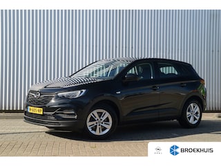Opel Grandland X 1.2 130PK | Turbo Edition | Parkersensoren V + A | Cruise control | Afneembare trekhaak | Armsteun voor | 17 inch LMV | Airco | Buitenspiegels elektrisch verstel- en verwarmbaar | Buitenspiegels in carrosseriekleur