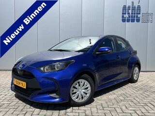 Toyota Yaris 1.5 Hybrid 116 pk Active Navigatie Camera Climate Control ACC DAB Carplay Cruise Control NL Auto 1e Eigenaar
