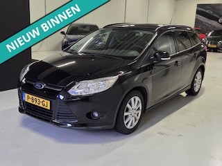 Ford Focus 1.0 EcoBoost 125pk Trend nw. distributie trekhaak