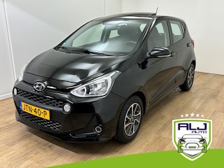Hyundai i10 Occasion 1.2i | Zwart | Tweedehands Hyundai i10 | Airco | Stoelverwarming | Panoramadak | Bluetooth en carplay