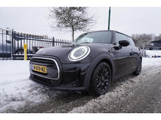 Mini Mini 3-Deurs (f56) 1.5 102pk Buss Edit Clima Multimedia Prof Sportst Xenon
