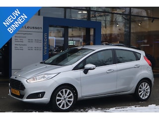 Ford Fiesta 101PK TITANIUM 5-DEURS BLUETOOTH CLIMA P-SENSOREN VOORRUITVERW. CRUISE LM-VELGEN NAVI