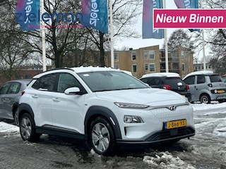 Hyundai Kona EV Fashion 64 kWh - stoelverw. camera, half leer, headup display