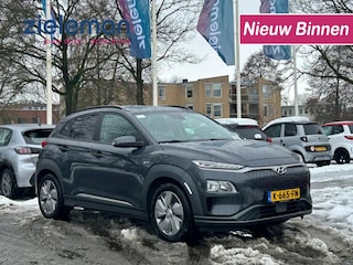 Hyundai Kona EV Fashion 64 kWh - stoelverw. camera, half leer, headup display