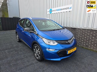 Opel Ampera-e Business executive 60 kWh | Leer | Stoel en Stuur verwarming | Carplay |