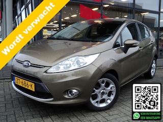 Ford Fiesta 1.25 Titanium | 85.178 KM | CLIMATE CONTROL | LICHTMETALEN WIELEN | PARKEERSENSOREN |