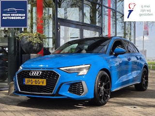 Audi A3 Sportback 40 TFSI e S-LINE | TURBOBLAUW | Panoramadak | LED | Cruise Control | Climate Control | Parkeer assistent | Parkeersensoren + Camera