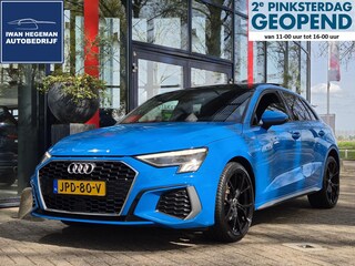 Audi A3 Sportback 40 TFSI e S-LINE | TURBOBLAUW | Panoramadak | LED | Cruise Control | Climate Control | Parkeer assistent | Parkeersensoren + Camera